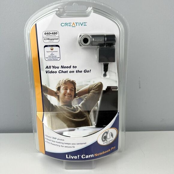 Creative Live! Cam Notebook Pro USB Webcam w/ Hands-free Headset & Carrying Case - Picture 1 of 4